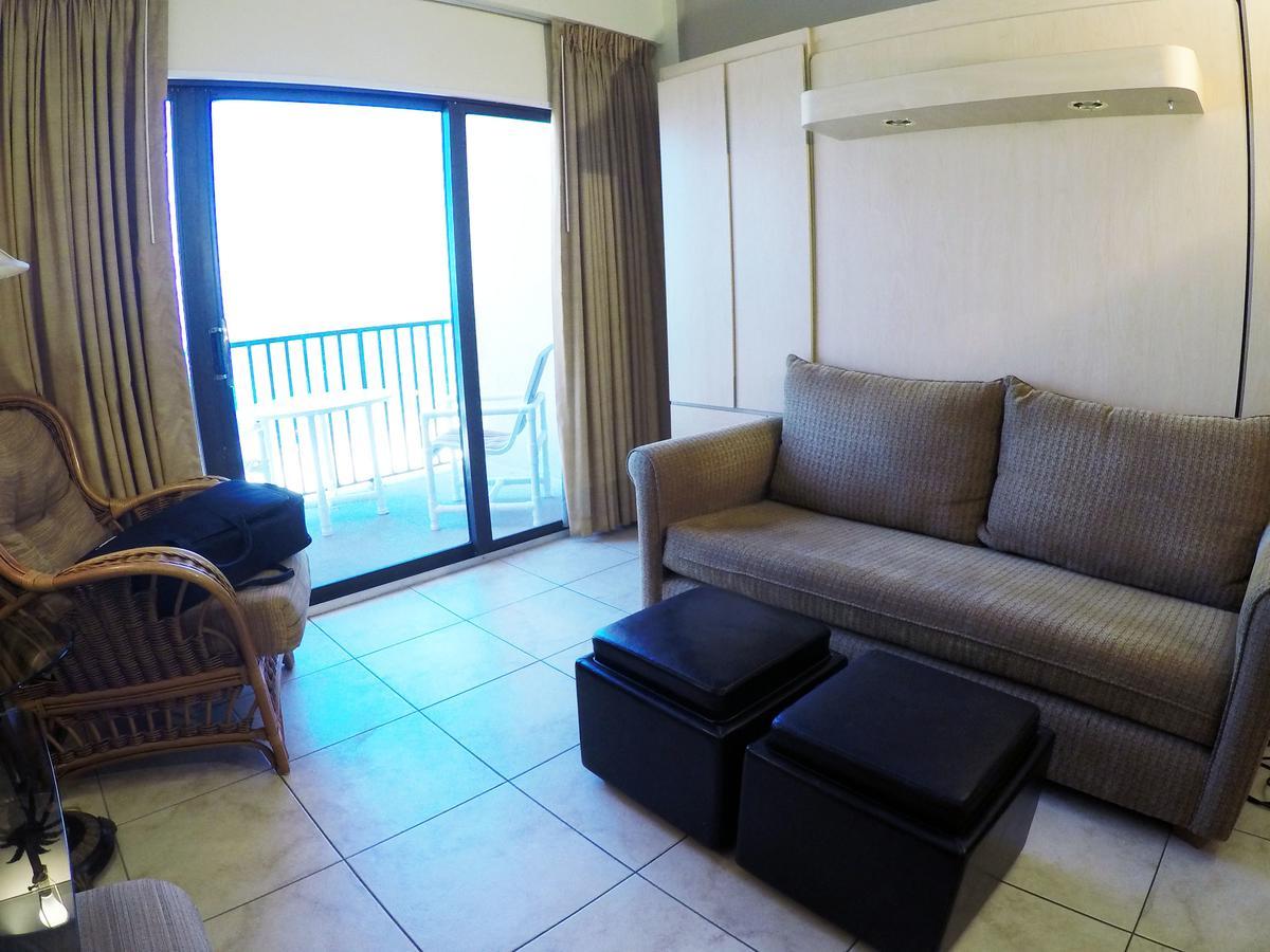 Island Gulf Resort St. Pete Beach Exterior foto
